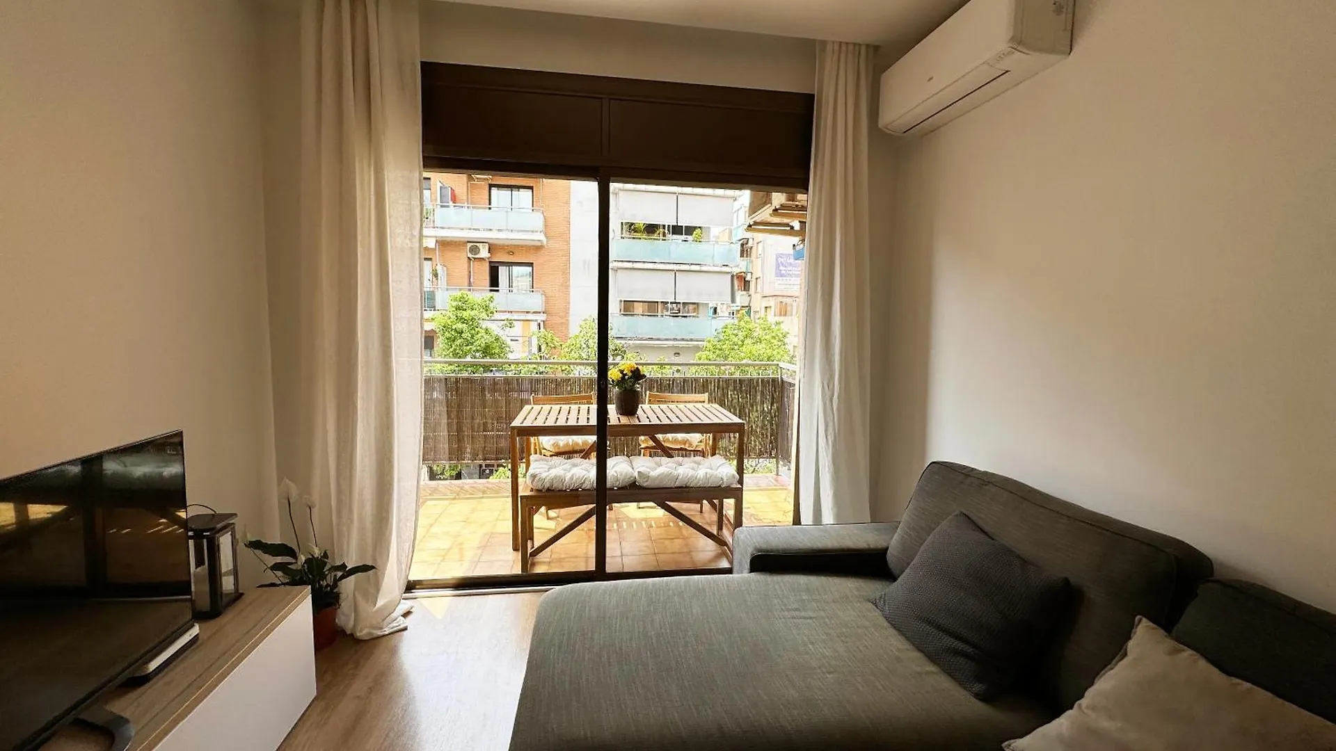 Barcelona A 20 Minutos En Piso Reformado Y Soleado Apartment Gava